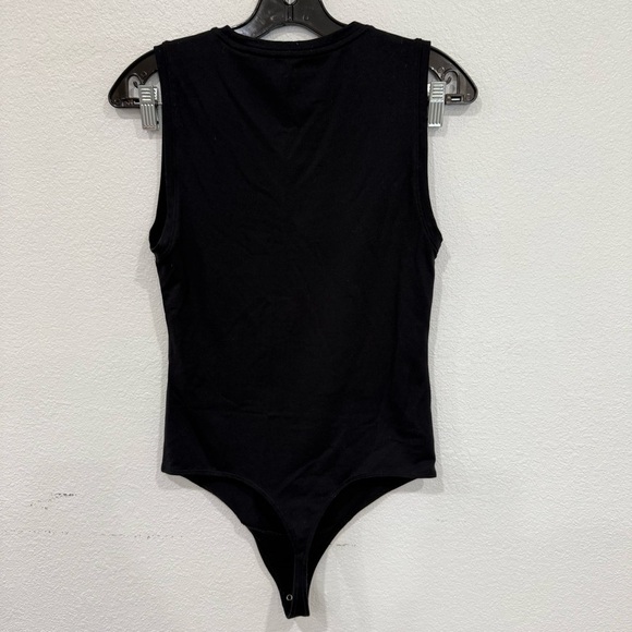 Abercrombie & Fitch Soft A&F Black Tank Top Bodysuit Women’s Size Medium - Picture 3 of 4